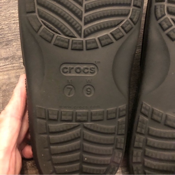 Crocs Black Slip on Sandals Womens Size 9 Slide - Picture 6 of 7